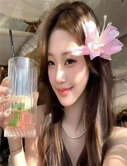 【影视解读】《工厂天使》的视觉语言与美学价值 技术专家解析的专业分析